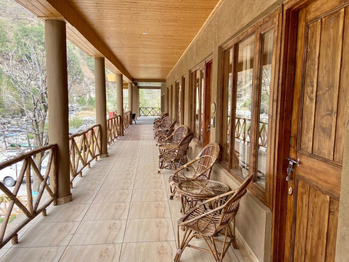 Shivadya Tirthan - Tirthan Valley Gushaini Extérieur photo