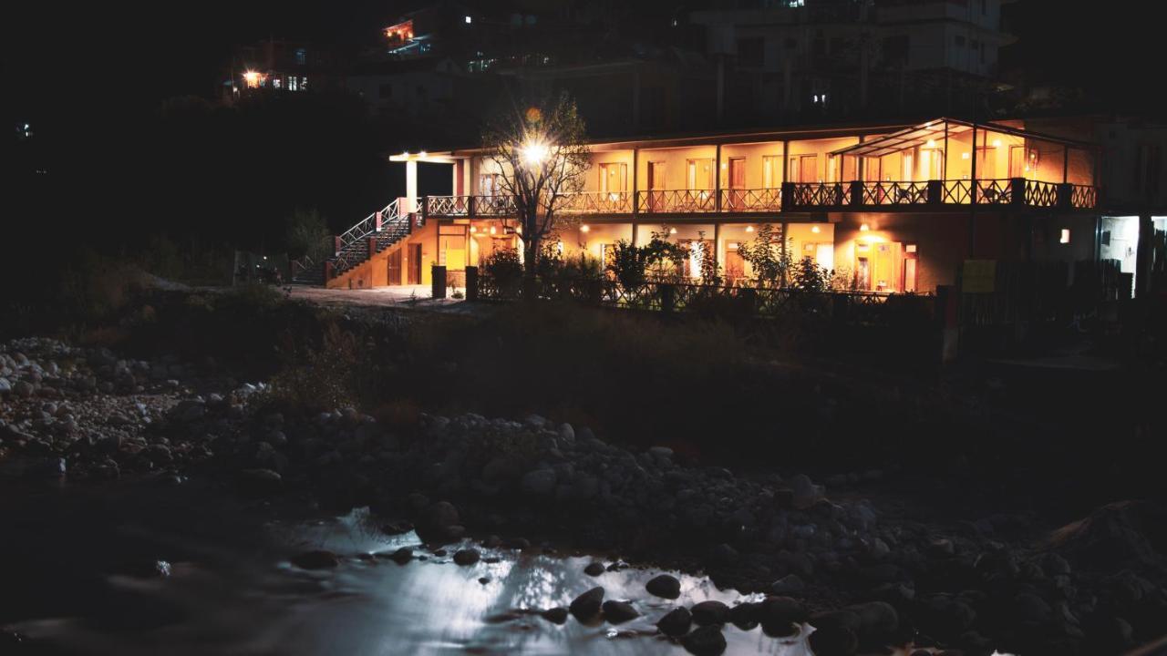 Shivadya Tirthan - Tirthan Valley Gushaini Extérieur photo